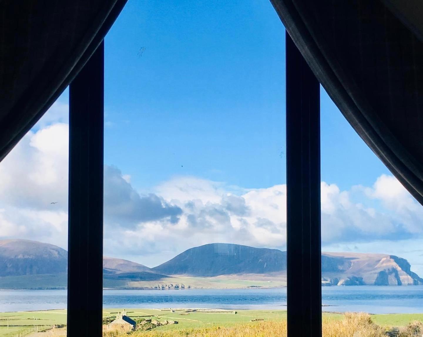 Switha - Luxury home in Stromness, Orkney with outstanding views and hot tub view 4