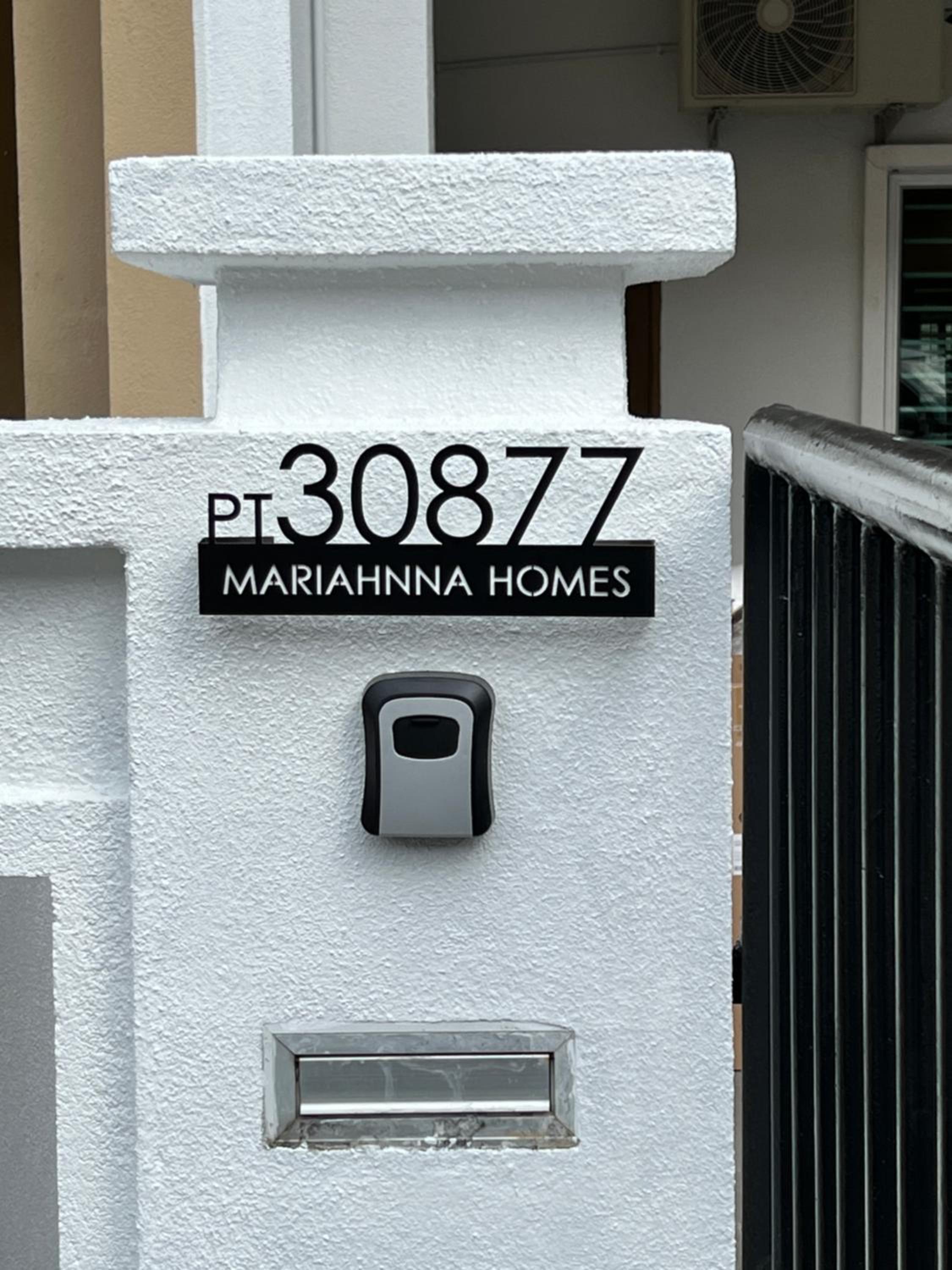Mariahnna Home