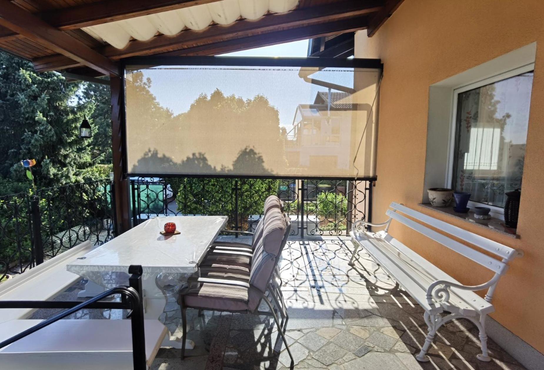 Comfortable condo for long-term stays
