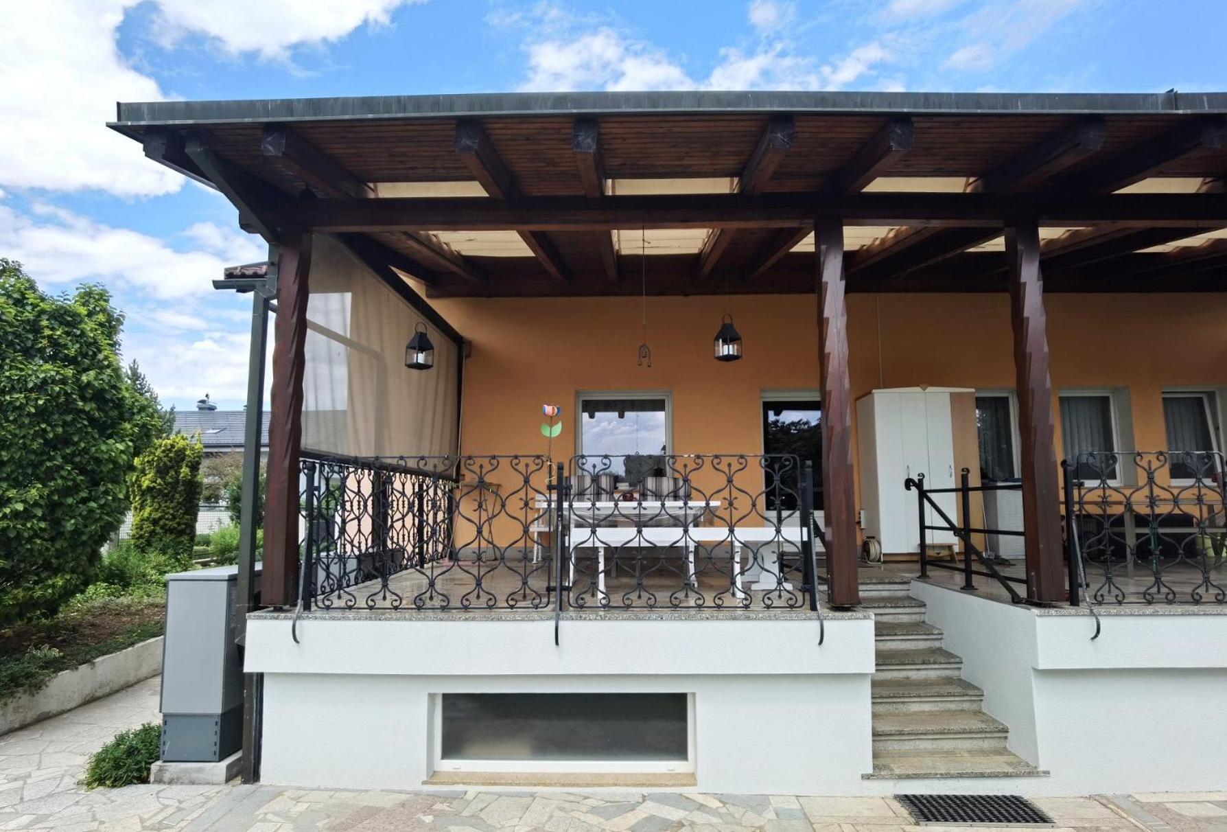 Comfortable condo for long-term stays