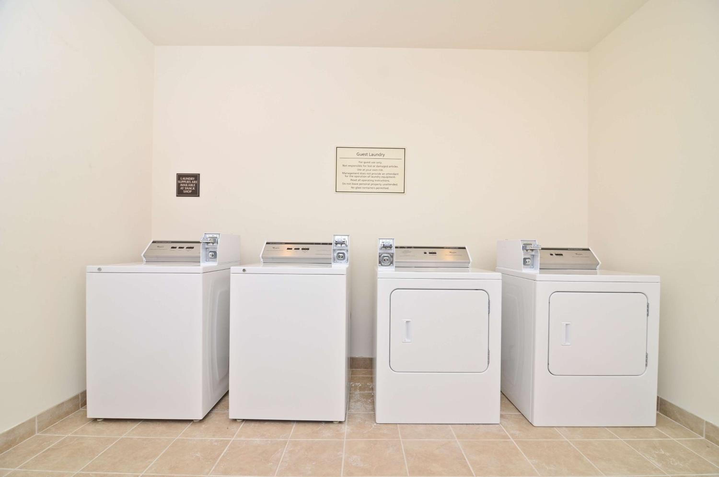 Best Western Plus Emory at Lake Fork Inn  Suites - Property Image 5