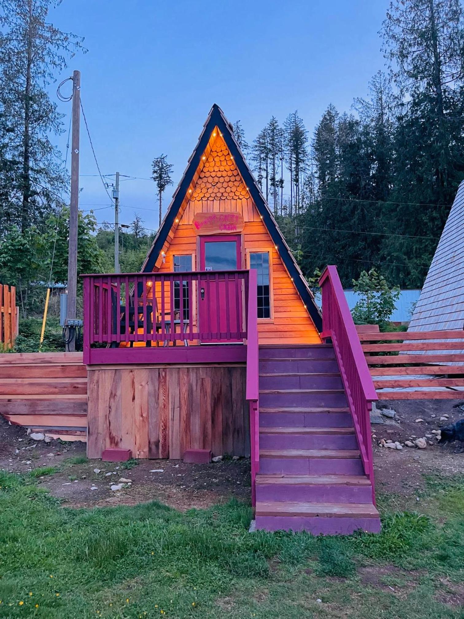Bratty Catty Cabin