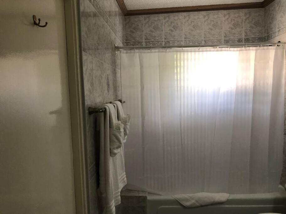Oceanfront Two Bedroom Suite - Amazing Ocean Views view 2