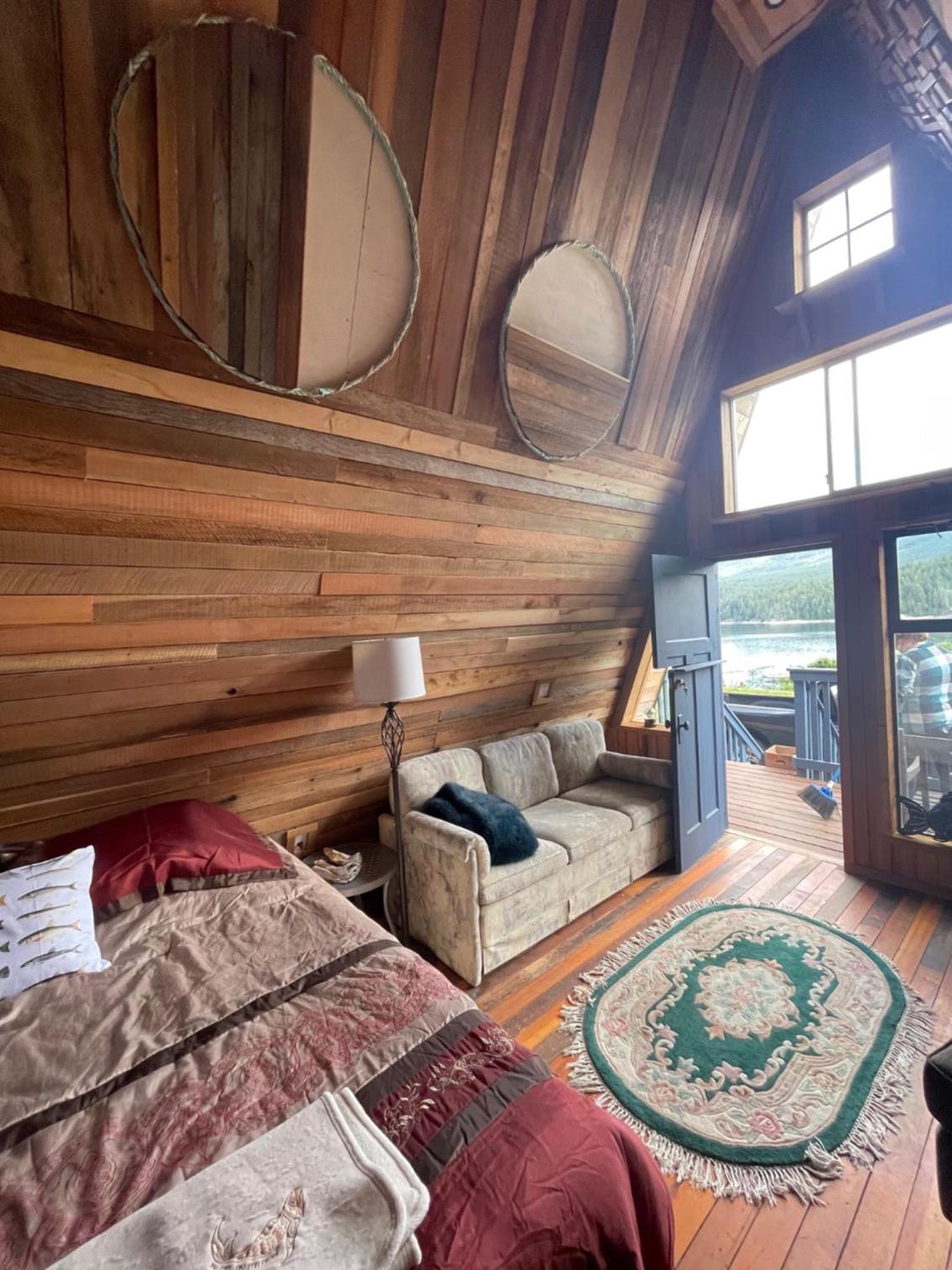 Bratty Catty Cabin