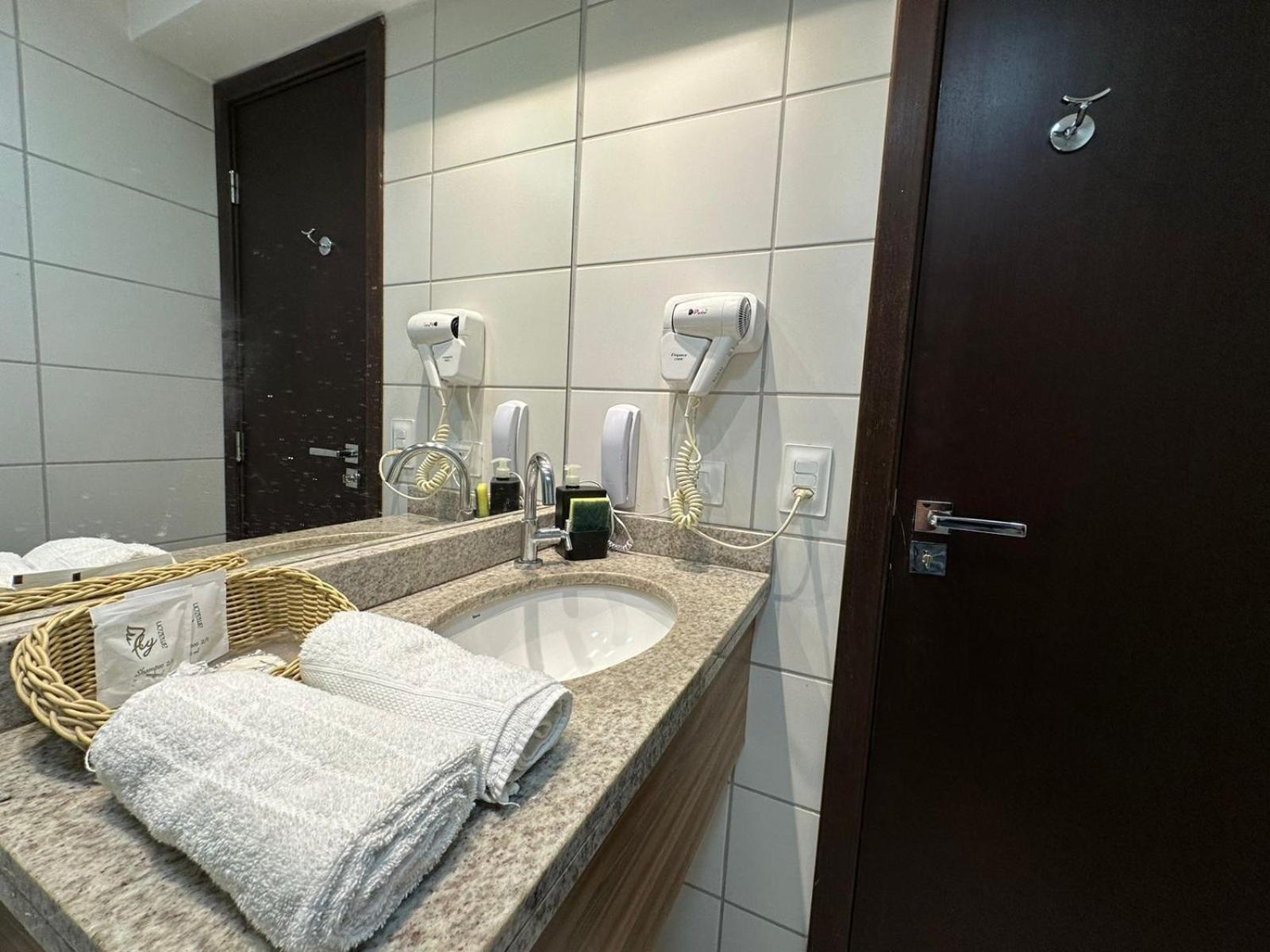 BEIRA MAR- FLAT EXECUTIVE