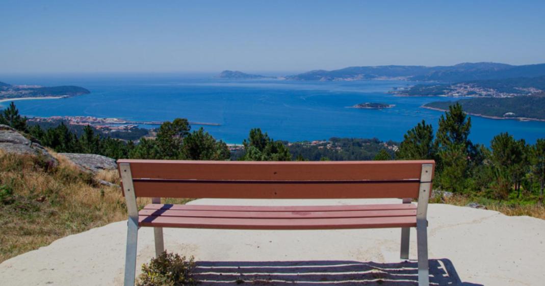 Villa Rosa Apartamentos en casa rural con vistas panoramicas a la ria