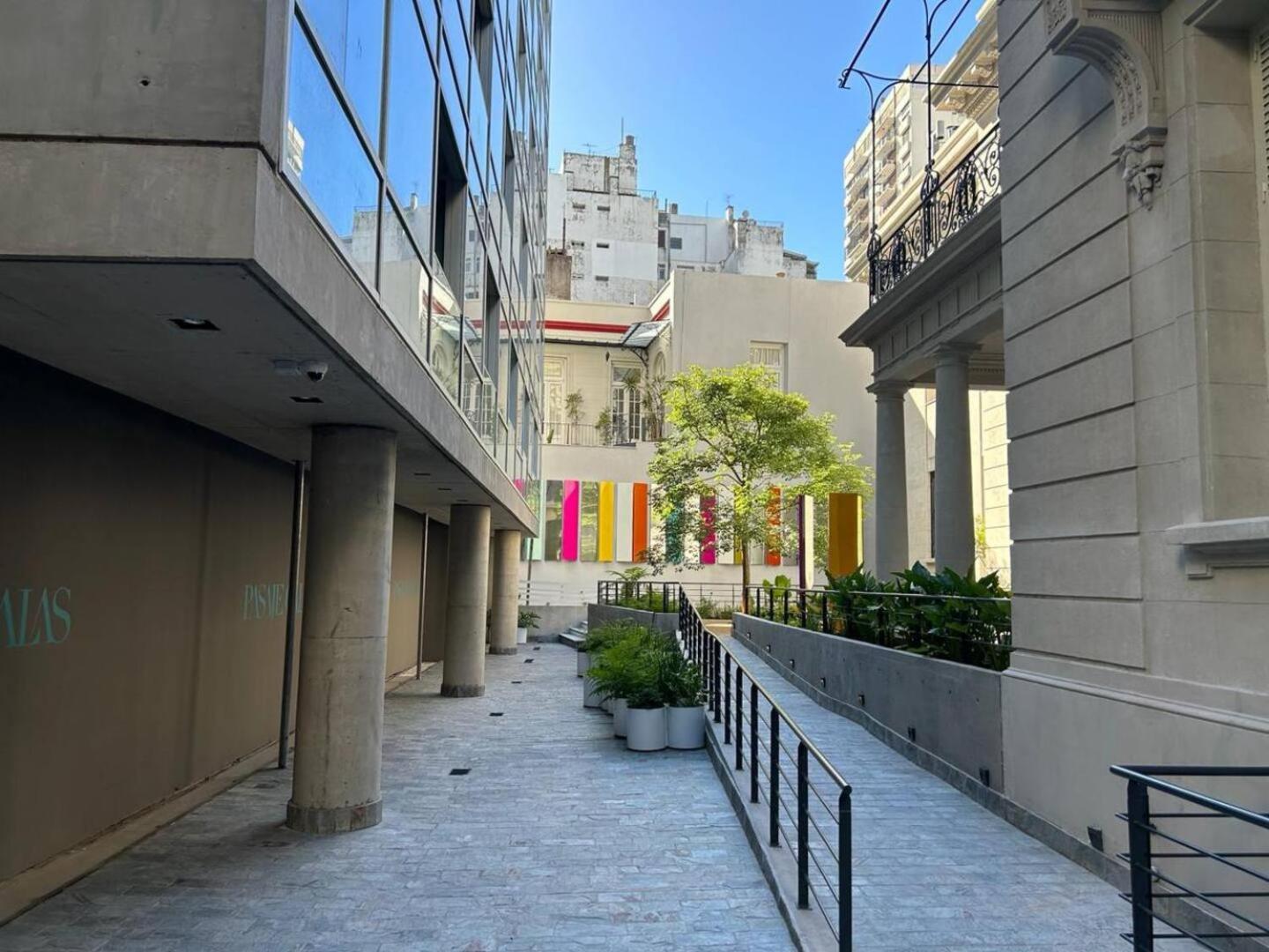 Attico Calas