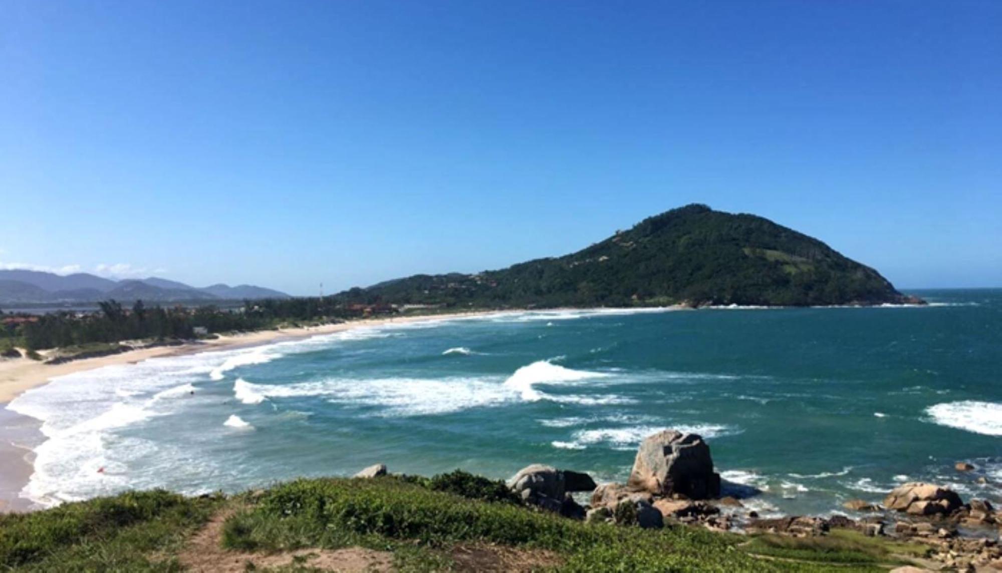 Casa na Praia da Ferrugem com 2 vagas