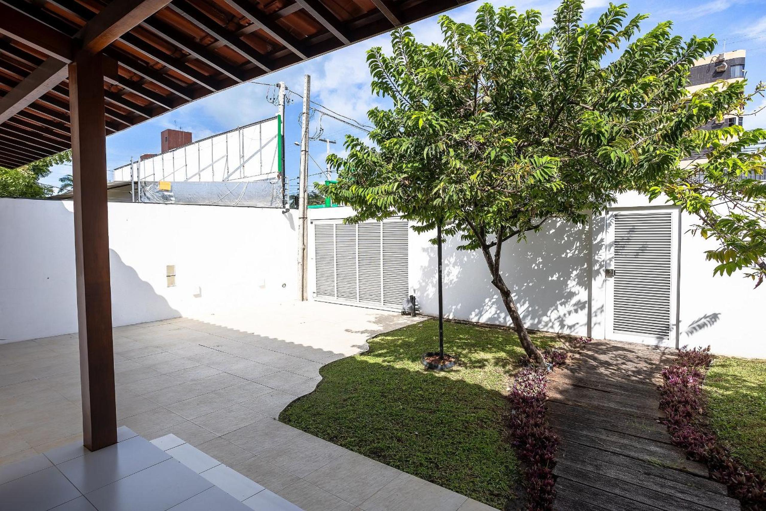 Garden House - Bessa Beach by Carpediem