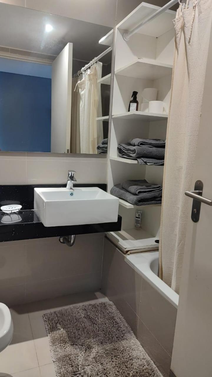 Las Cañitas studio full amenities, seguridad