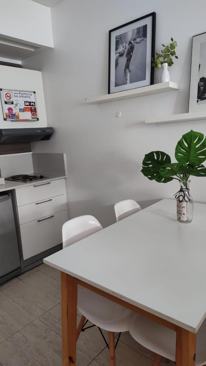 Las Cañitas studio full amenities, seguridad