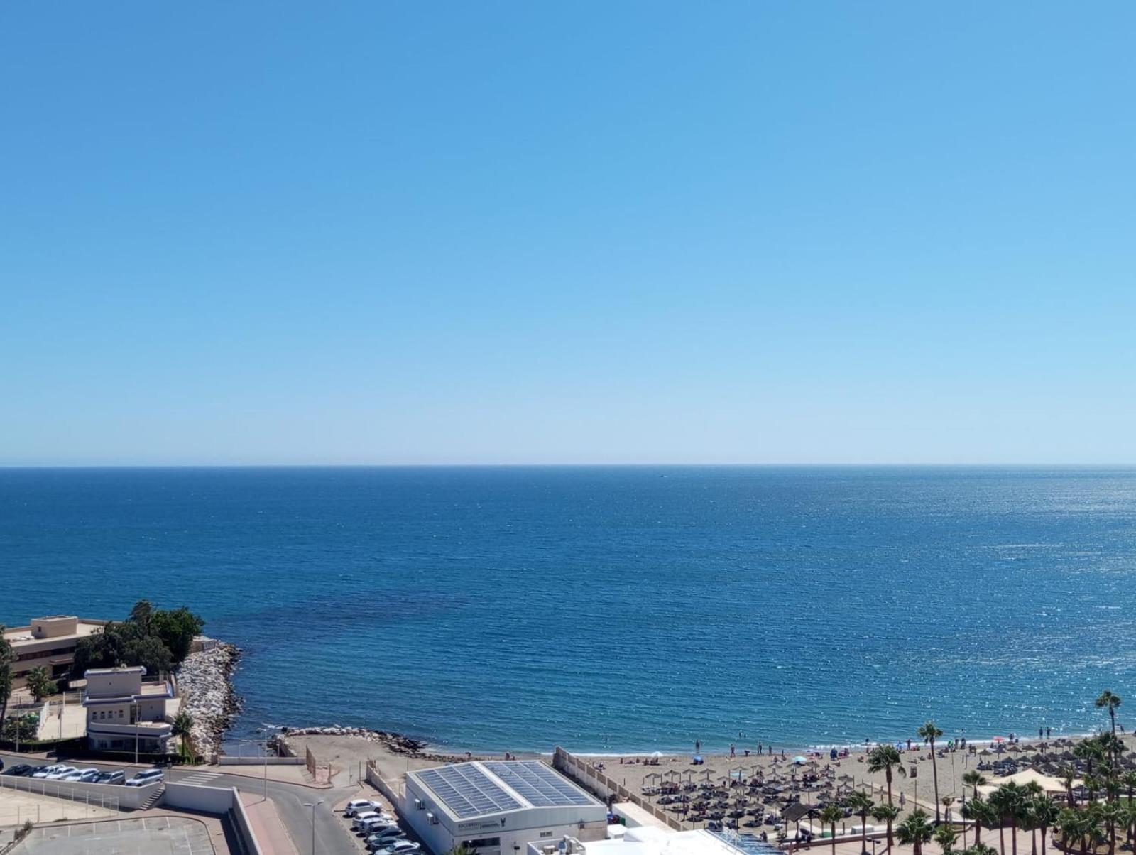 Perla 6 playa Fuengirola view 2