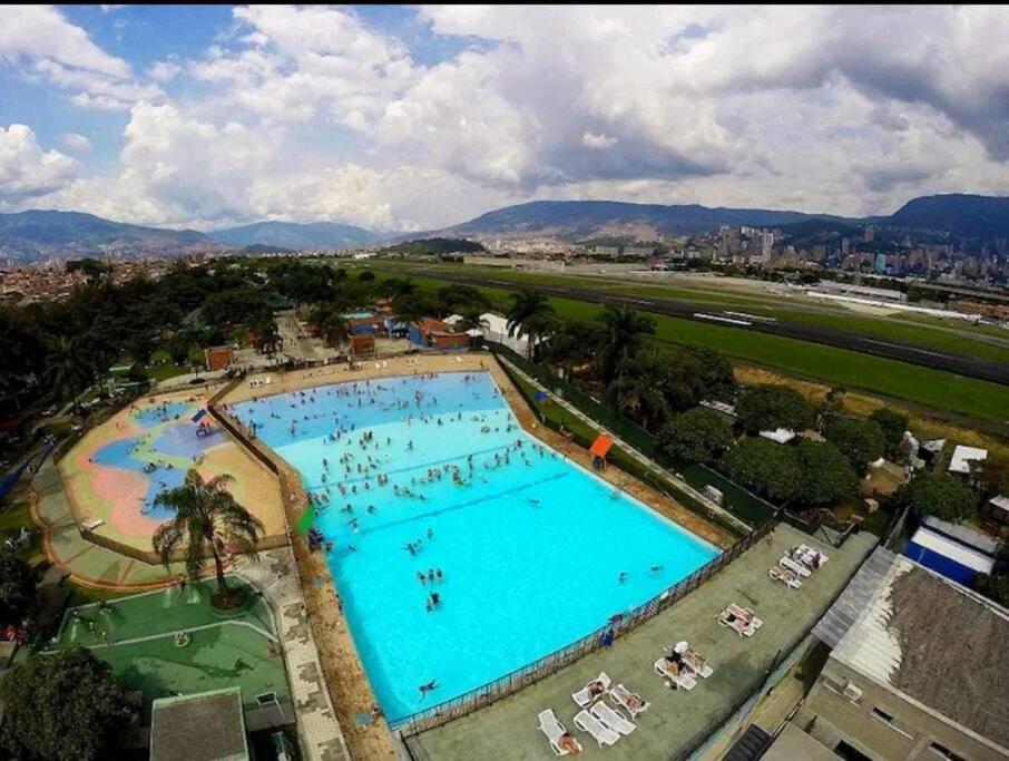 Excepcional Casa Privada para Familias y Grupos - Excelente Ubicación