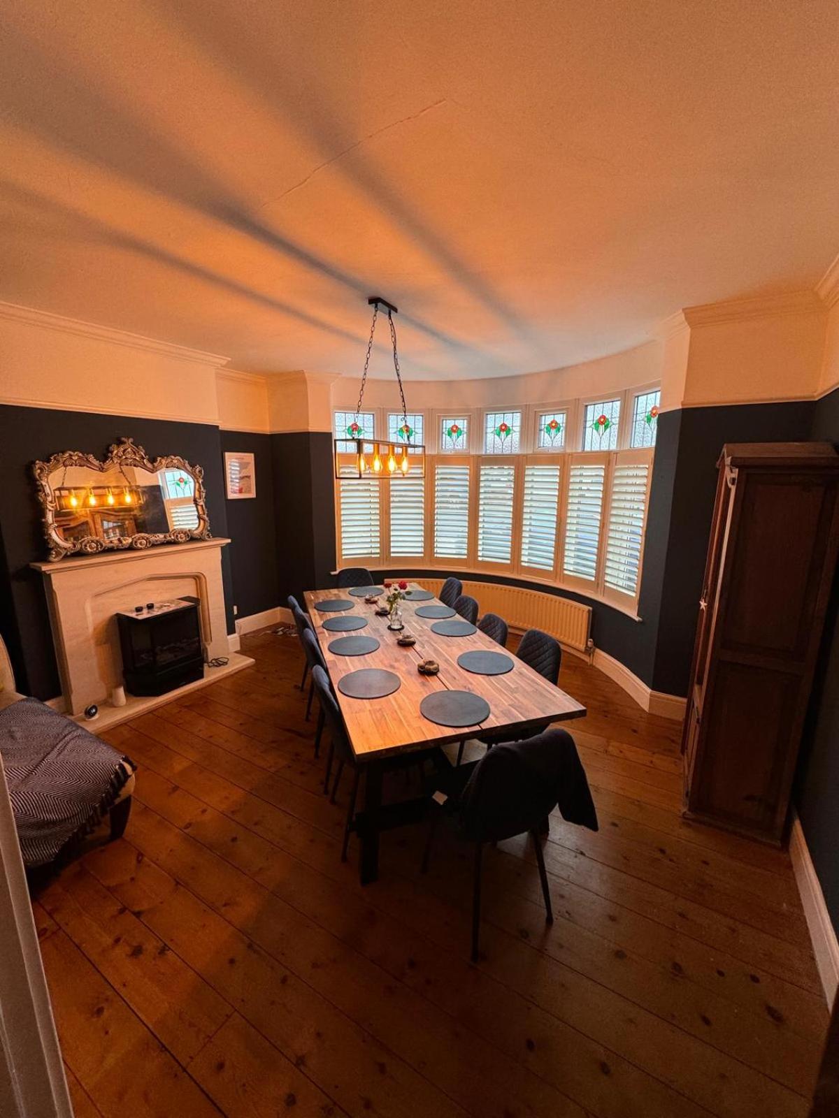 Seas The Day - Paignton, Close to Beach, Excellent Location view 2