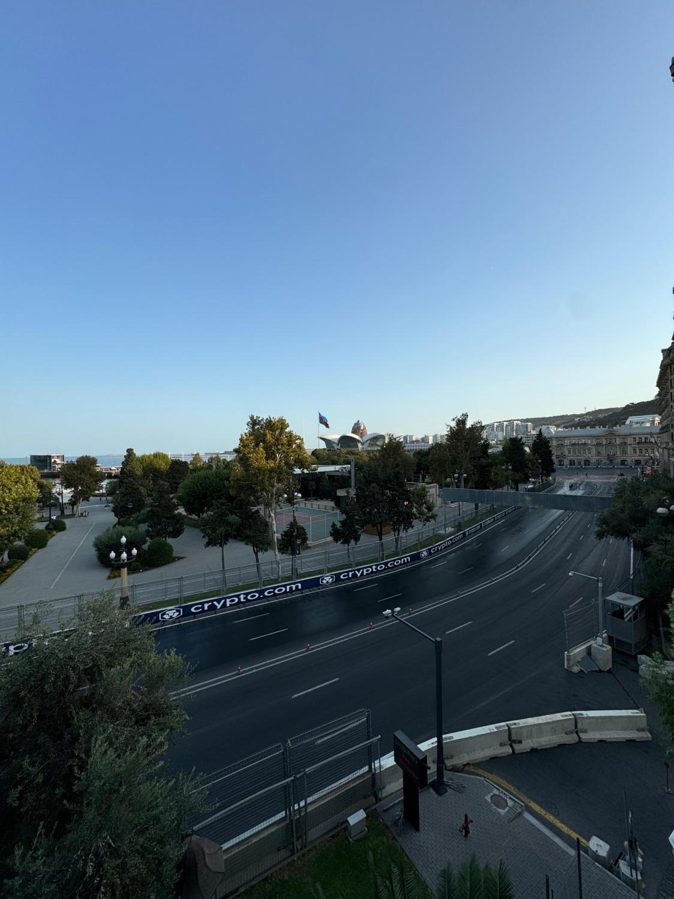 F1 First Lane Sea view Apartment Baku