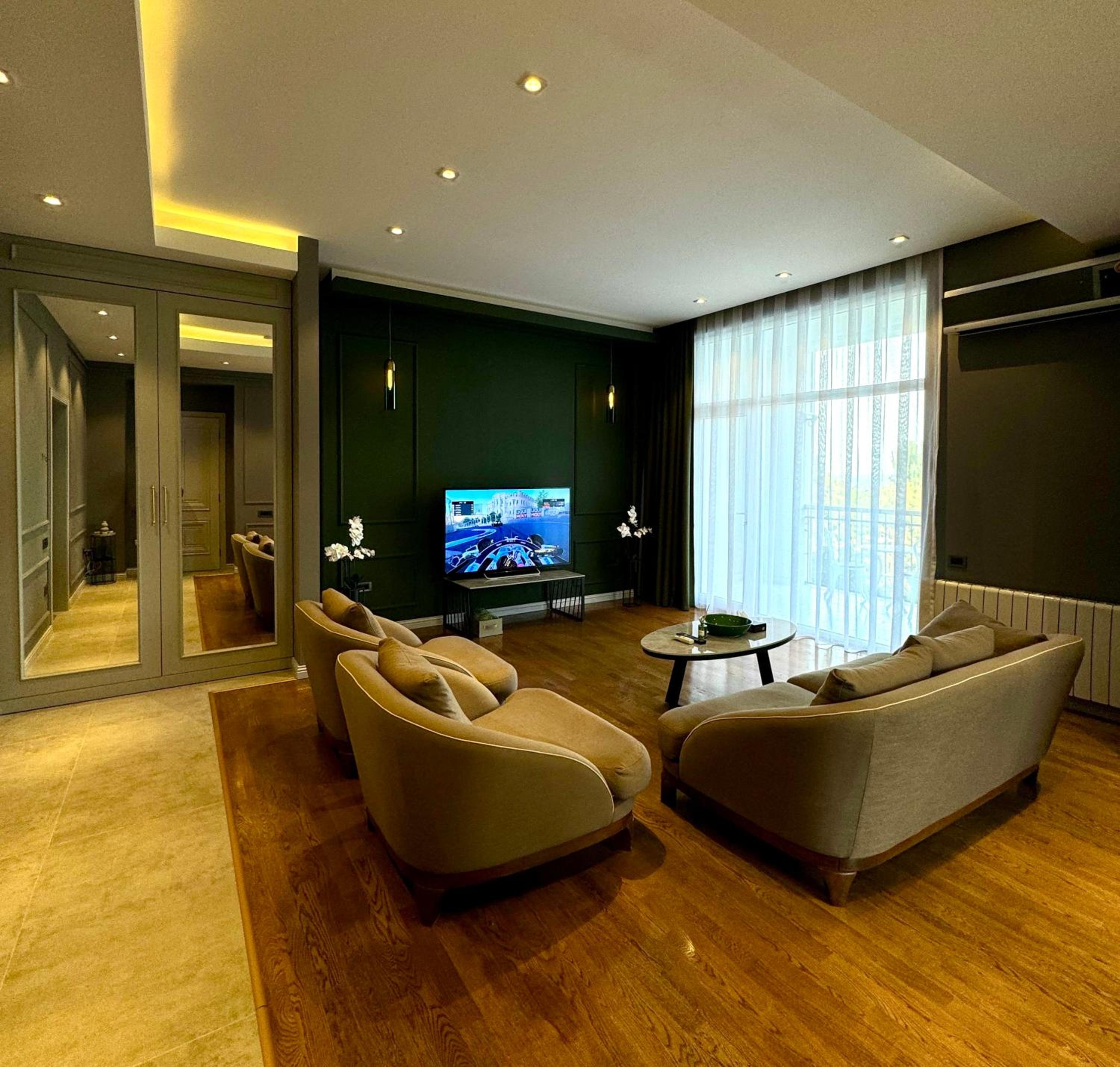 F1 First Lane Sea view Apartment Baku