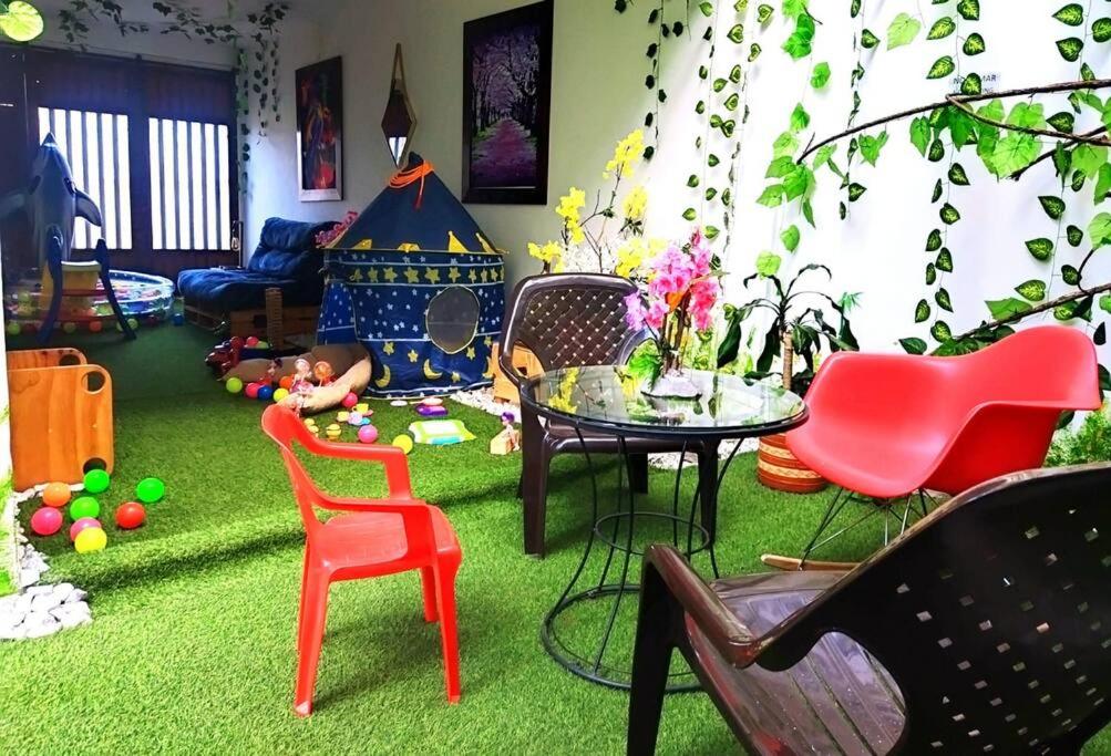 Excepcional Casa Privada para Familias y Grupos - Excelente Ubicación