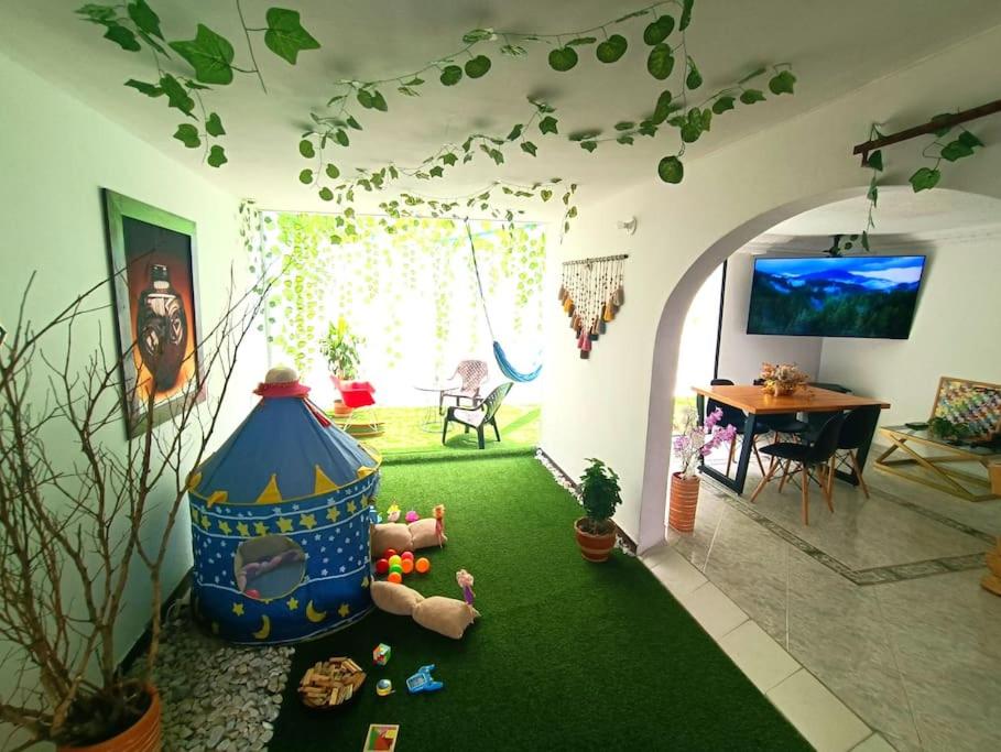 Excepcional Casa Privada para Familias y Grupos - Excelente Ubicación