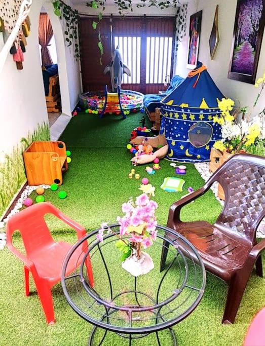 Excepcional Casa Privada para Familias y Grupos - Excelente Ubicación