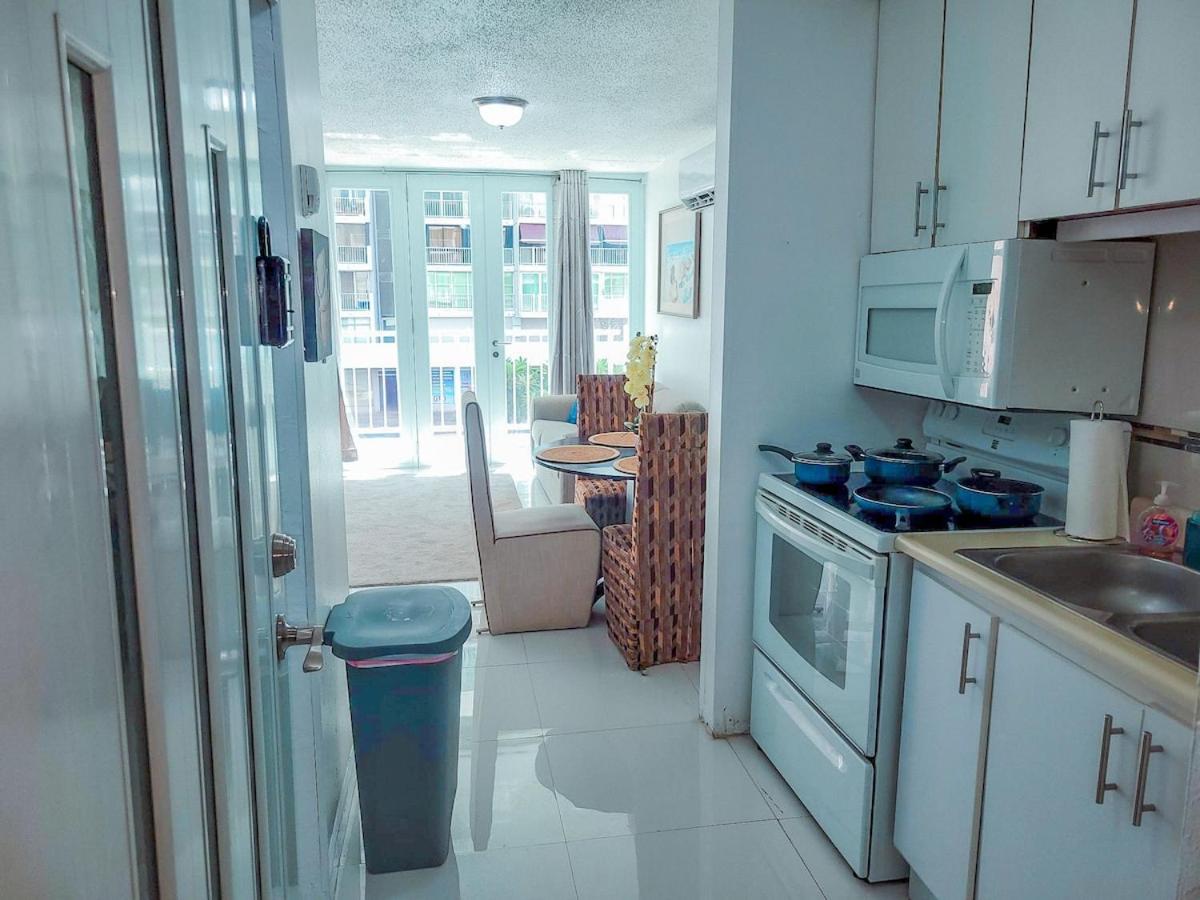 Sunset Paradise Beach Retreat - Coral Beach Towers - Property Image 25