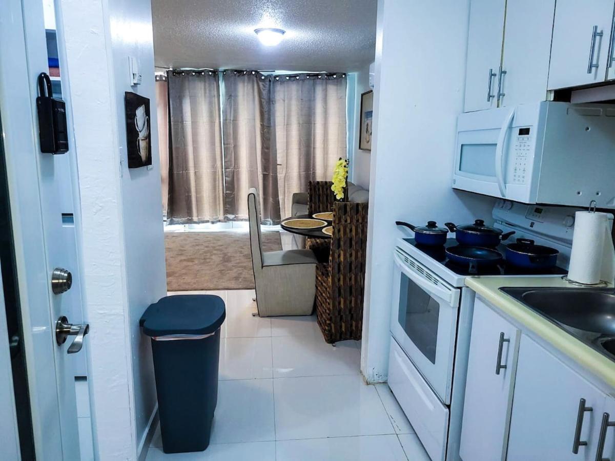 Sunset Paradise Beach Retreat - Coral Beach Towers - Property Image 11