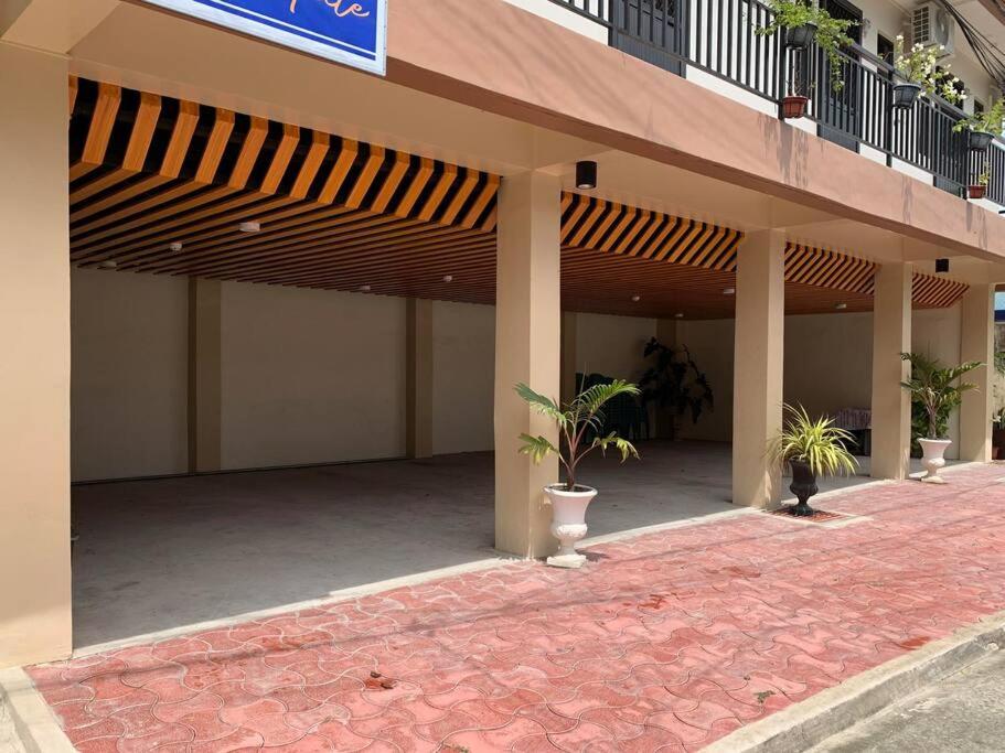 Studio apartment in Mactan,Cebu-Room201