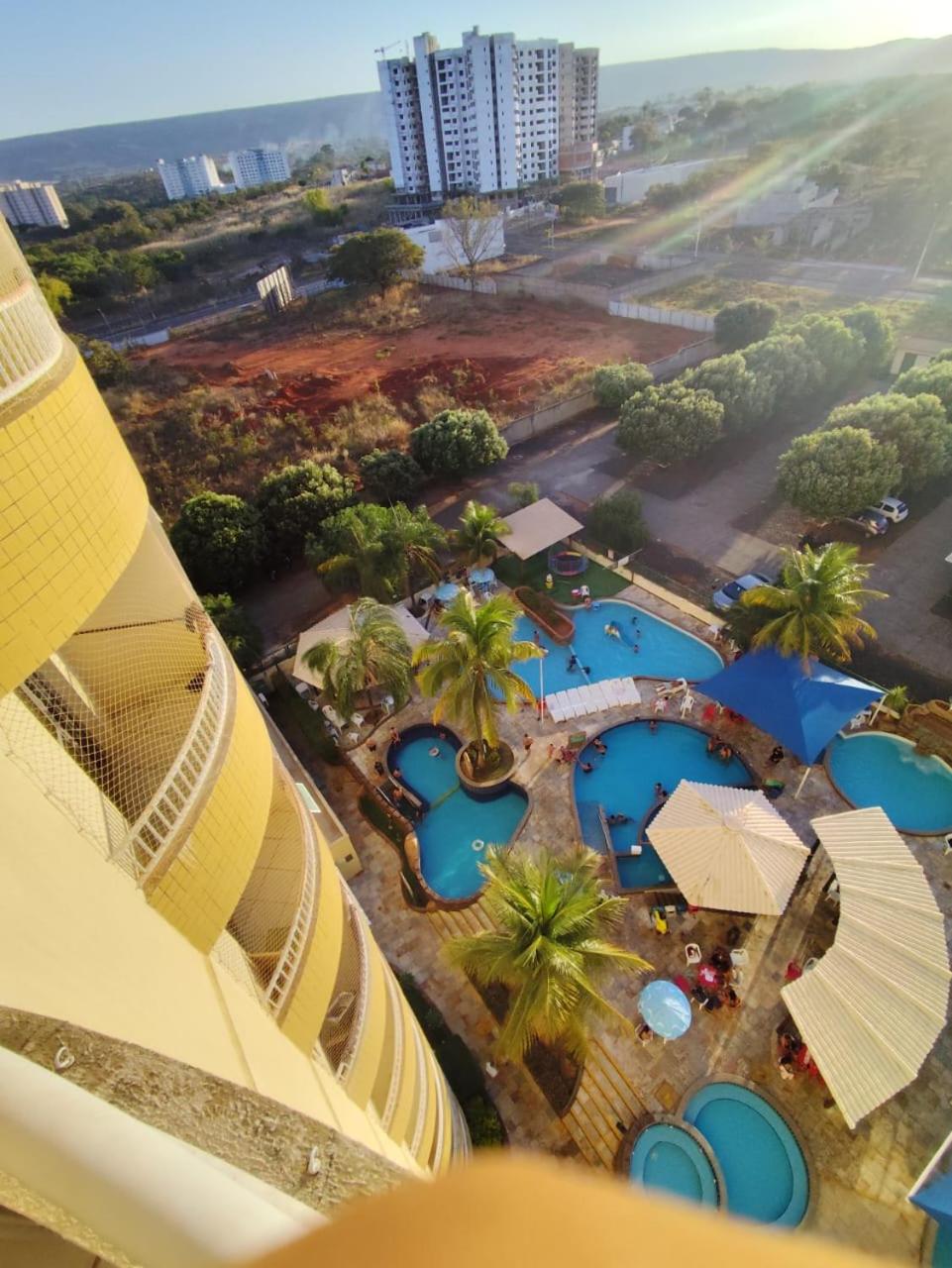 THERMAS PLACE via VCS Imob Temporada