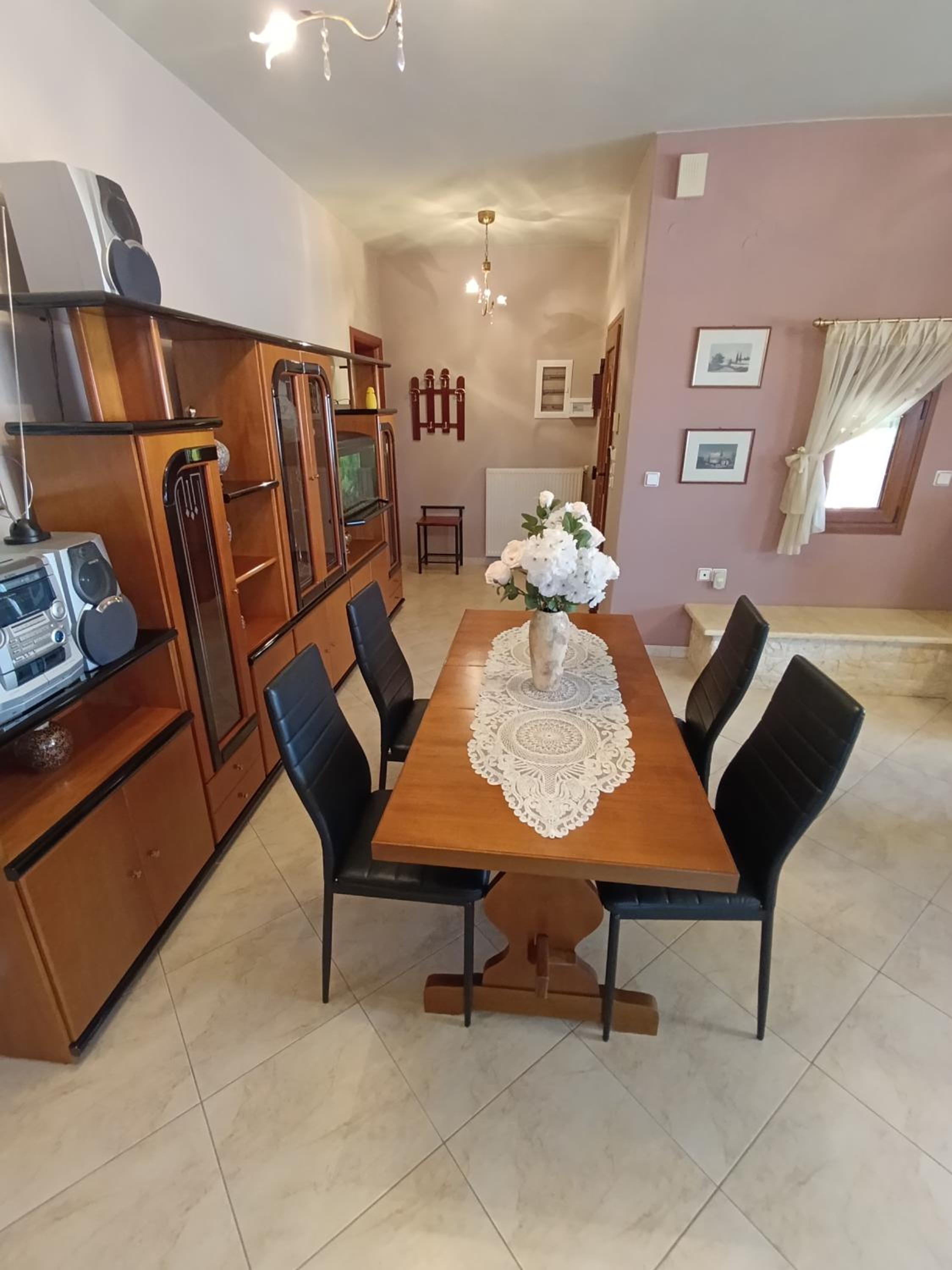 VILLA NIKOLETTA