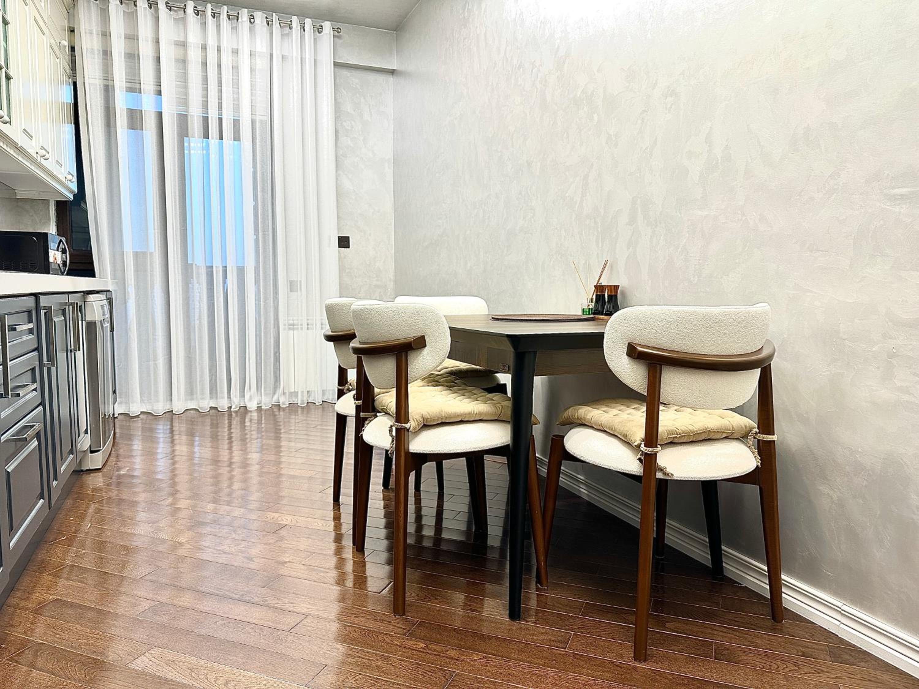 BAKU LUX Apartment with Flame Towers view