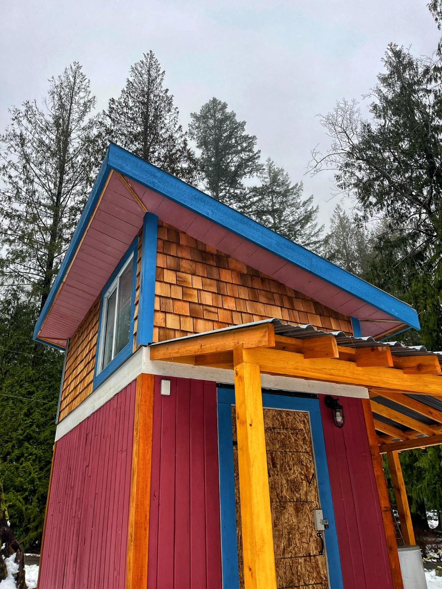 Gracies Grotto Cabin