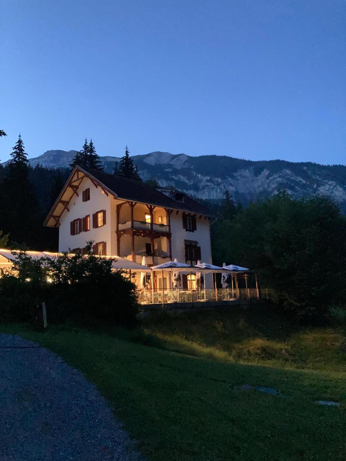 Gasthaus Crestasee