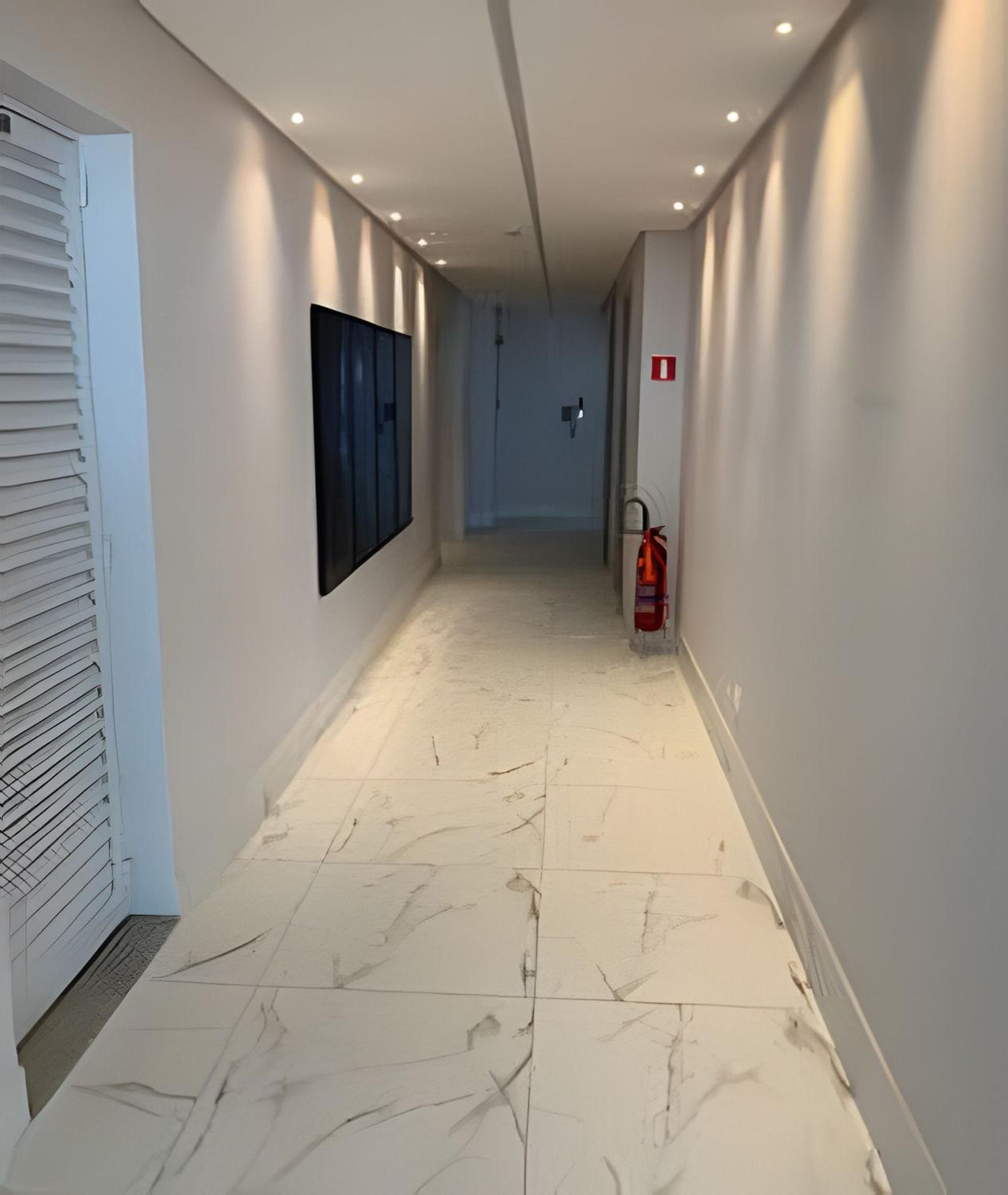 Apartamentos aconchegantes frente mar