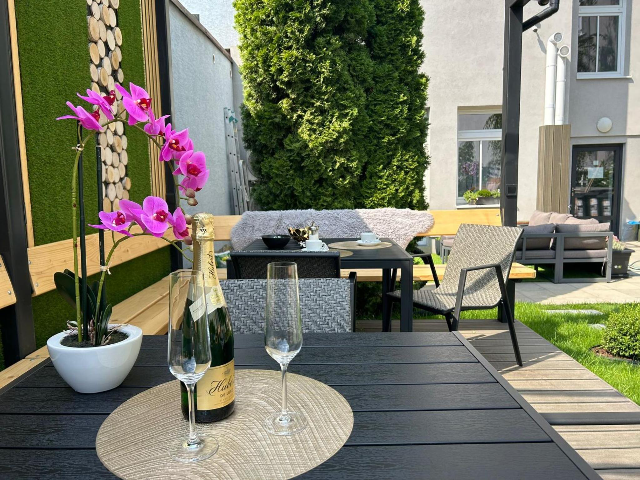 LEO Apartment FREE PARKING - President Palace