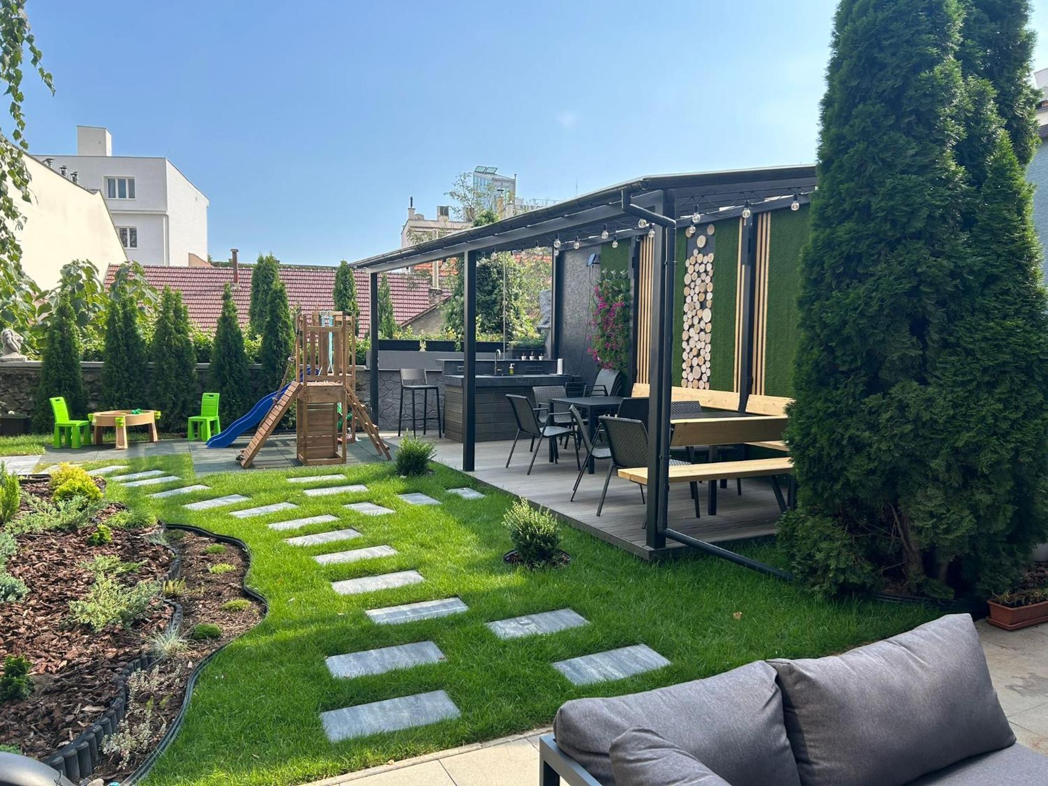 LEO Apartment FREE PARKING - President Palace
