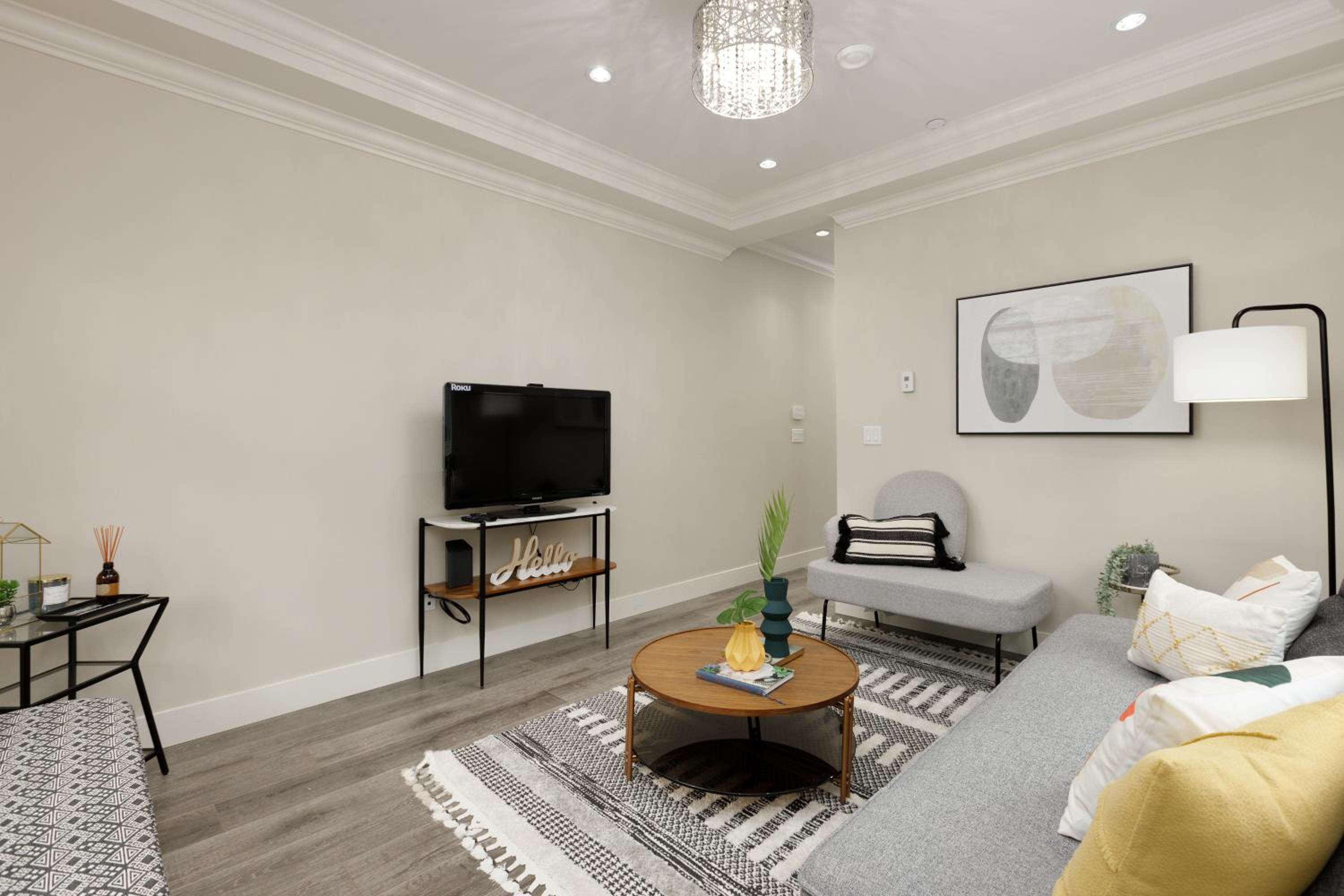 Spacious 5-Bedroom Home in Convenient Vancouver Location