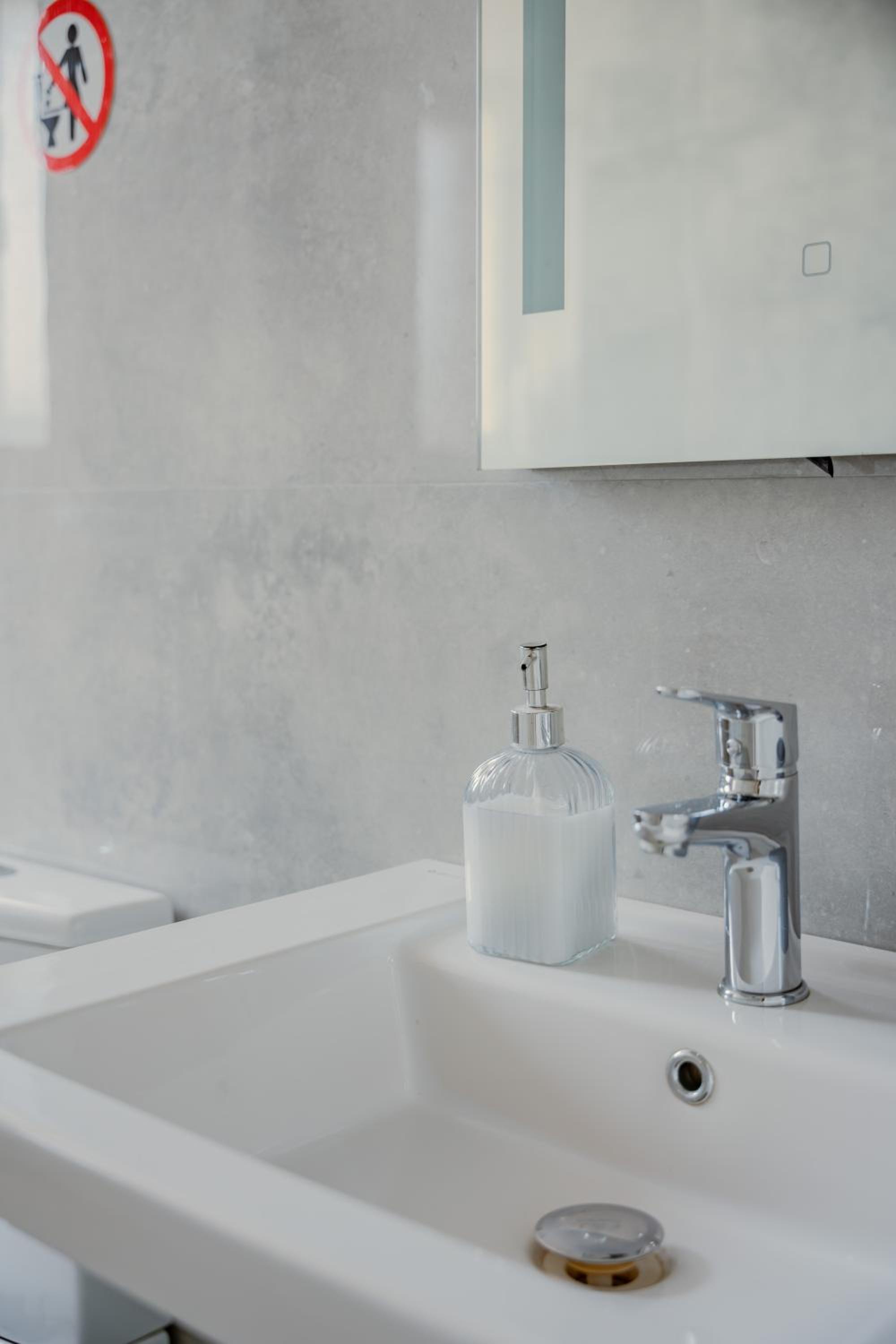 Bejart Apartment 4