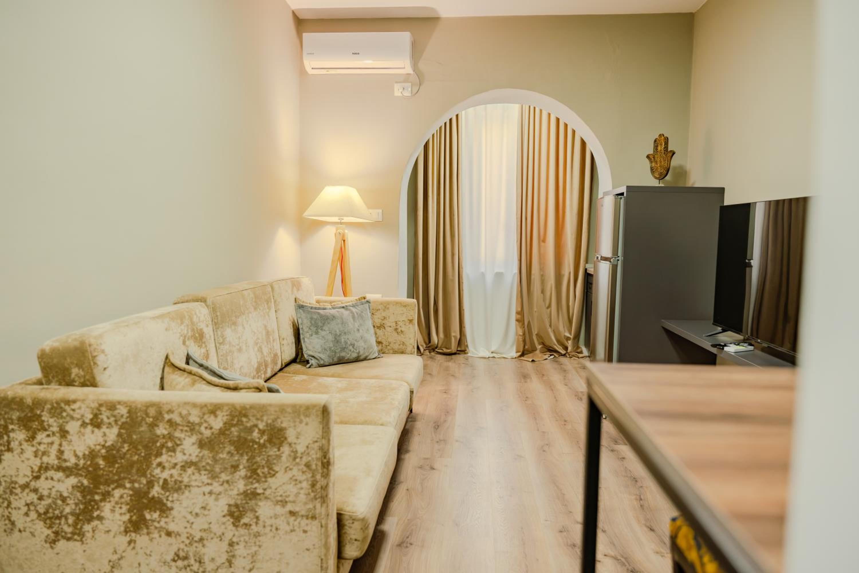 Bejart Apartment 4
