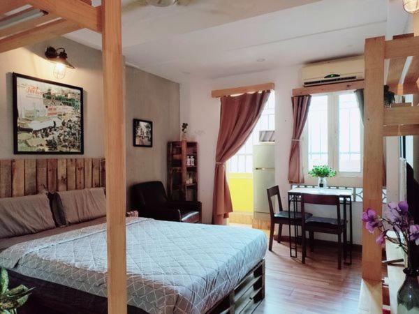 Urban Saigon Stays Near Embassy