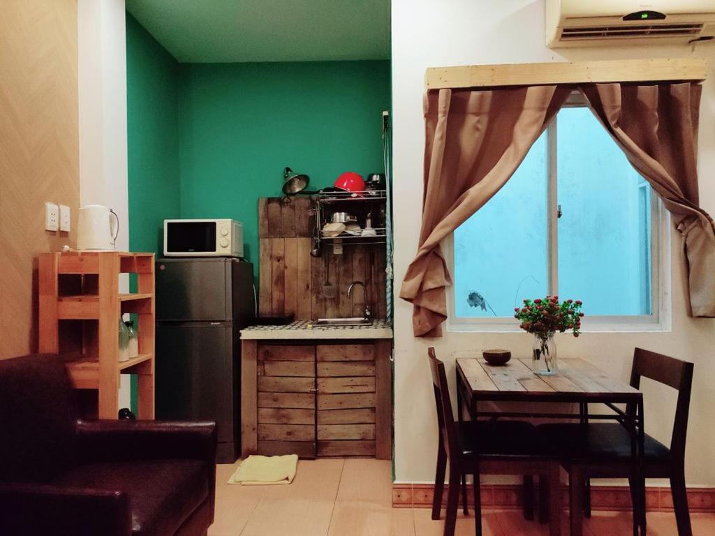 Urban Saigon Stays Near Embassy