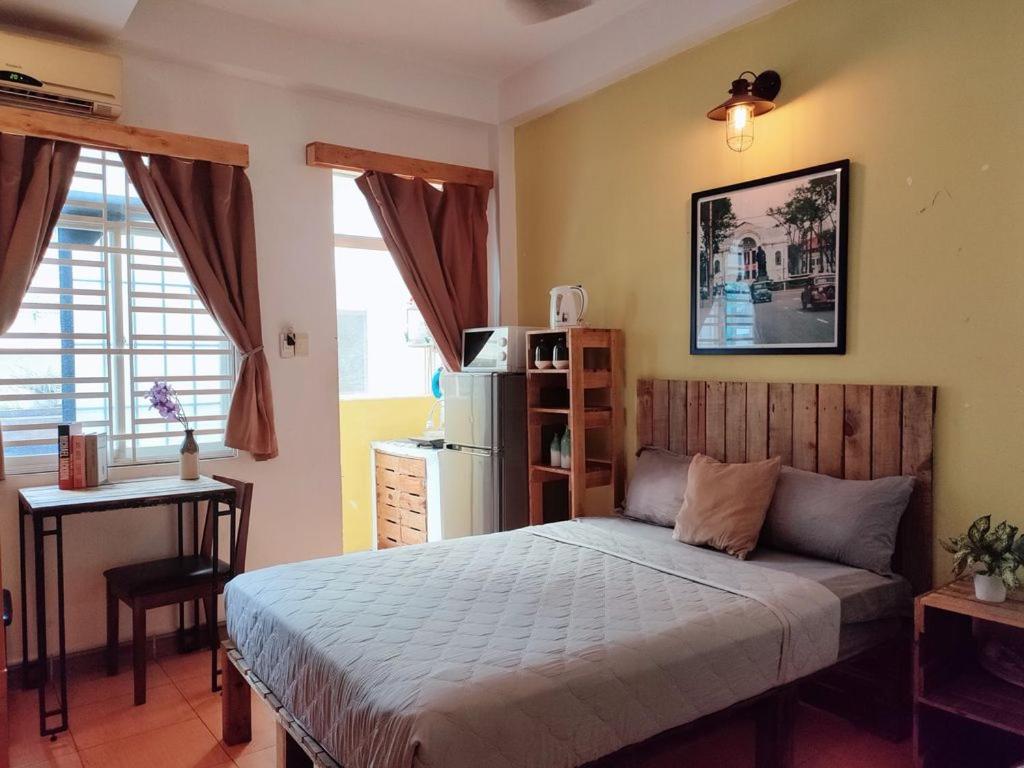 Urban Saigon Stays Near Embassy