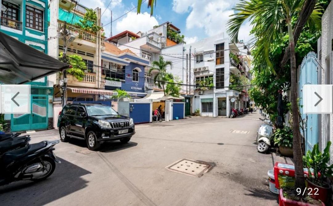 Urban Saigon Stays Near Embassy