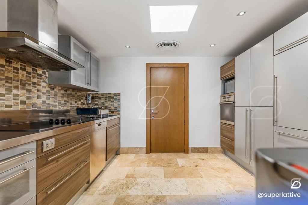 La Amada Residences 3B de Lujo y Traslado Gratis