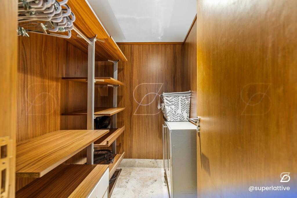 La Amada Residences 3B de Lujo y Traslado Gratis