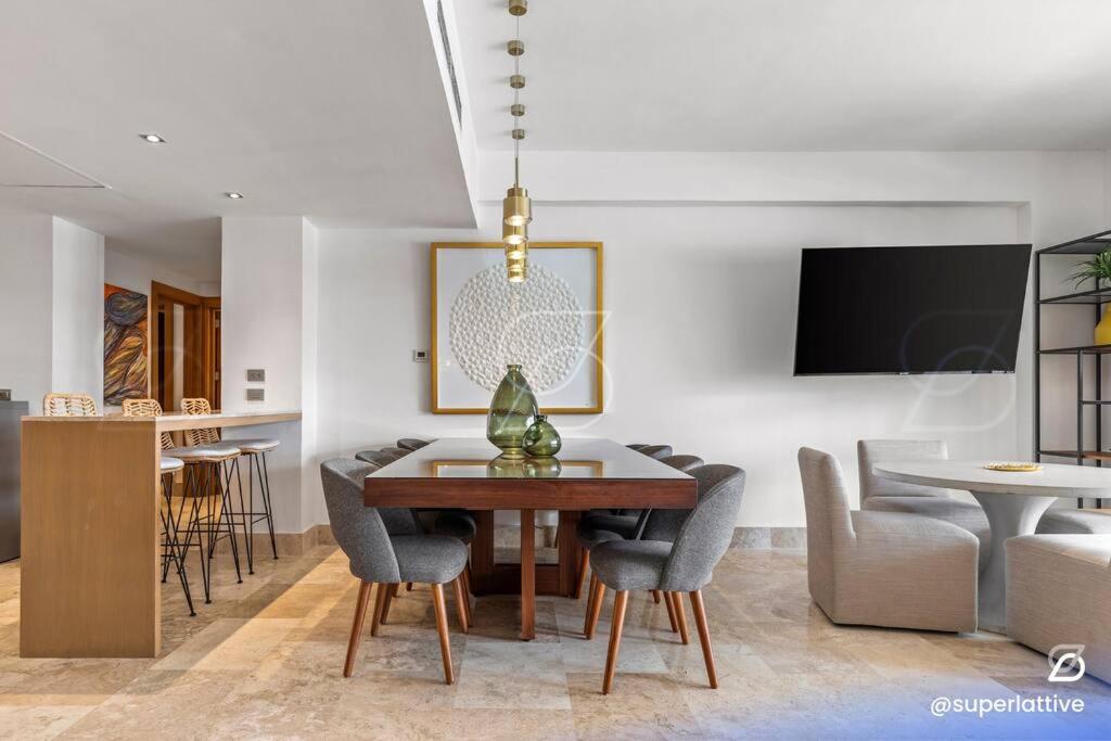 La Amada Residences 3B de Lujo y Traslado Gratis