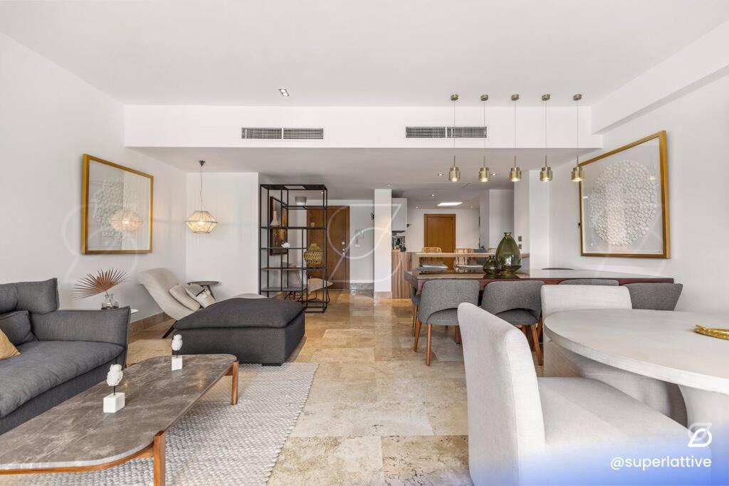 La Amada Residences 3B de Lujo y Traslado Gratis