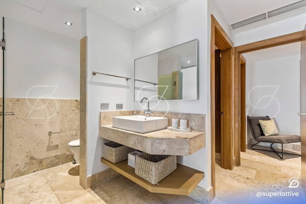 La Amada Residences 3B de Lujo y Traslado Gratis
