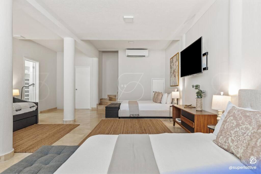 Villa de Lujo 2BR Vista Mar Playa Privada