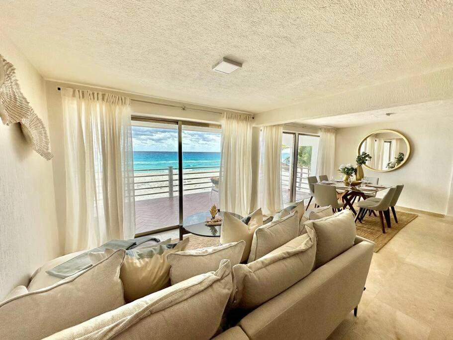 Villa de Lujo 2BR Vista Mar Playa Privada