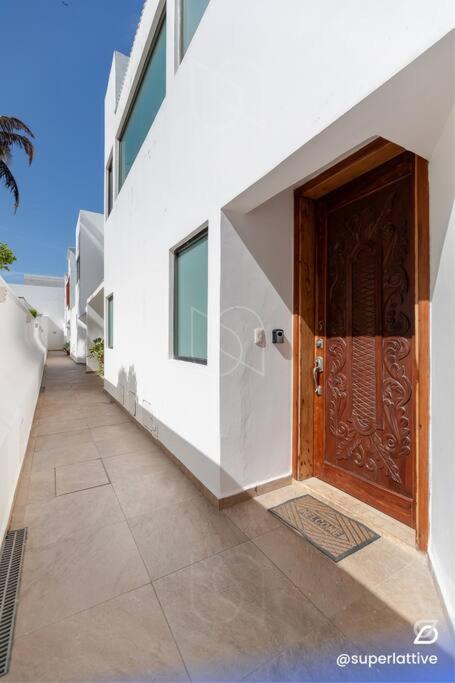Villa de Lujo 2BR Vista Mar Playa Privada