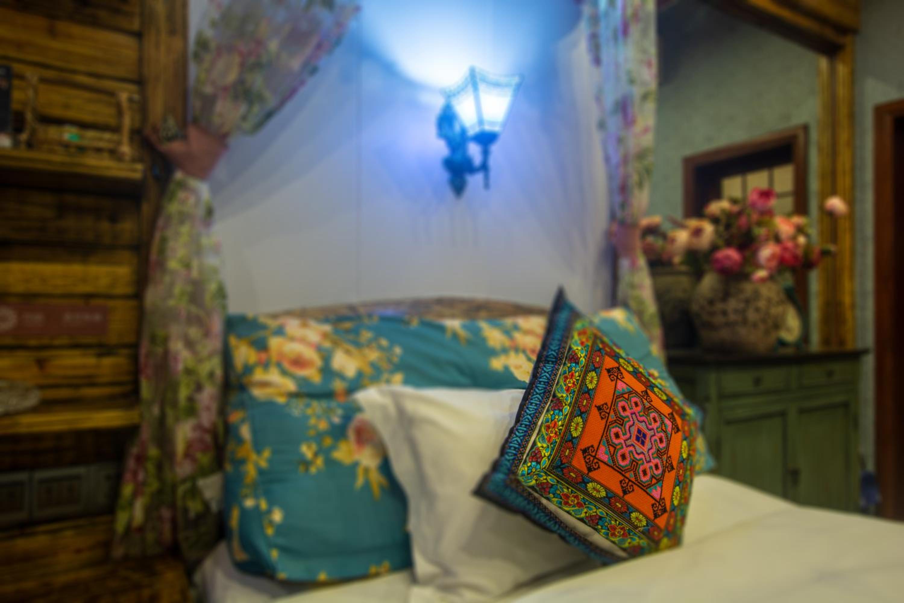 Floral Hotel · Baihui Living Zhangjiajie